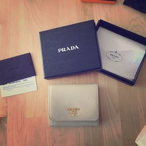 Brand New PRADA trifold wallet-Cera